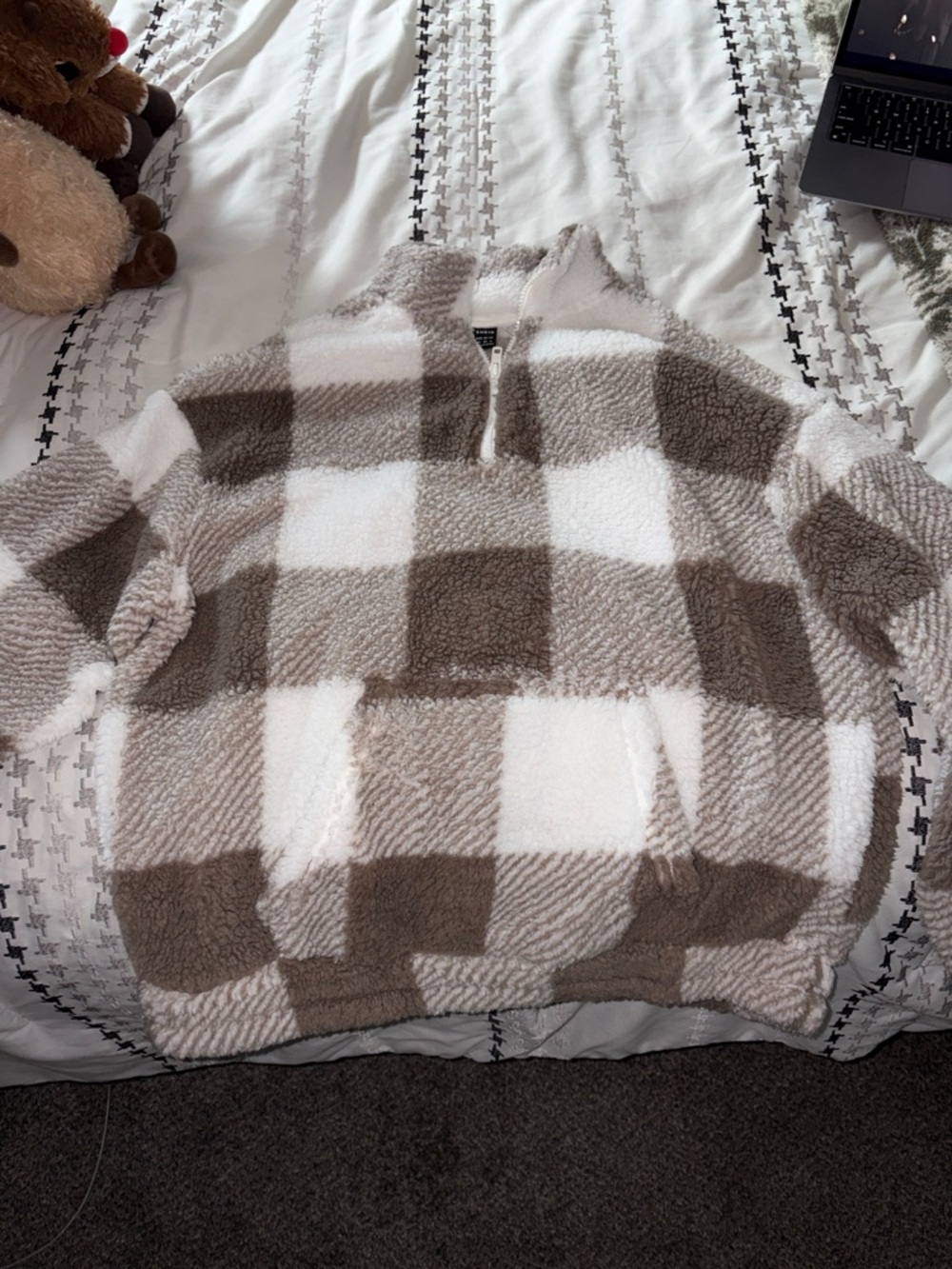 SHEIN Taupe & White Sherpa Half-Zip Pullover